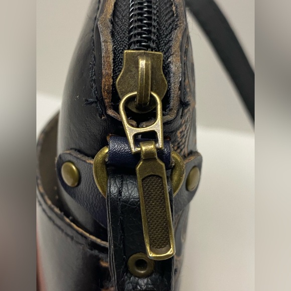 Blue Heart Owl Cross-body Purse Hand tooled Leather Multicolored - Picture 11 of 16